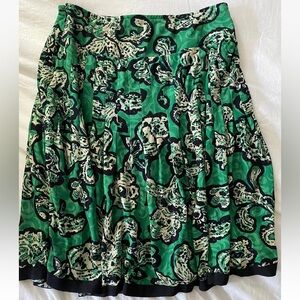 Oscar De La Renta women’s nylon pleated flowy skirt size M multicolor lined EUC